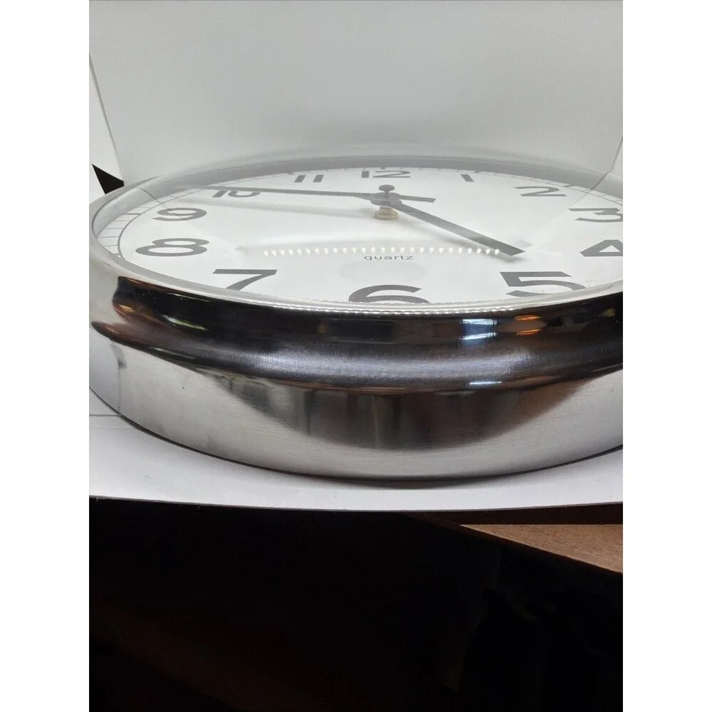 IKEA PUGG Wall Clock 32cm White Silver Quartz Silent Movement Round Modern